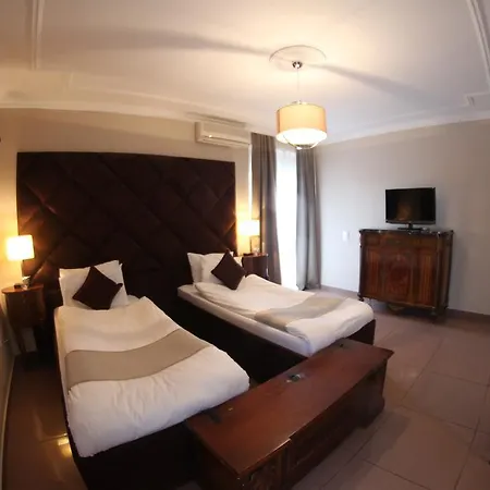 Hotel Kosta's 4*